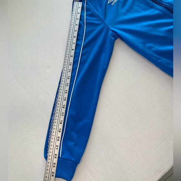 Umbro Men’s Soccer Jacket - Excellent Condition - Blue - Small - Picture 11 of 16